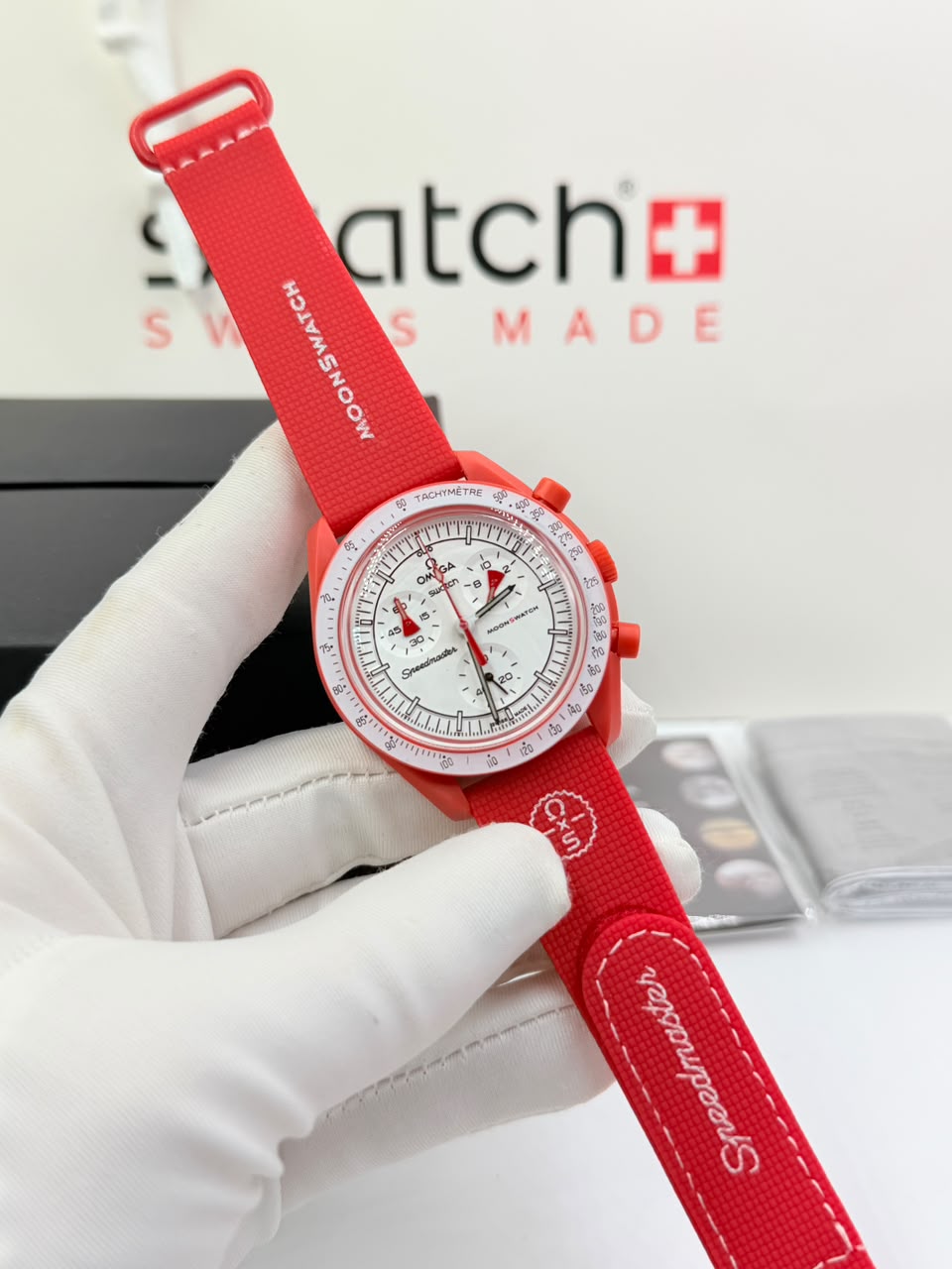 Omega x Swatch MoonSwatch