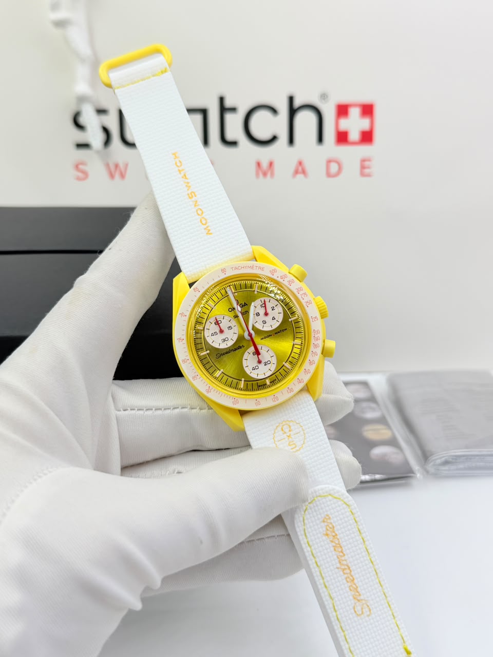 Omega x Swatch MoonSwatch