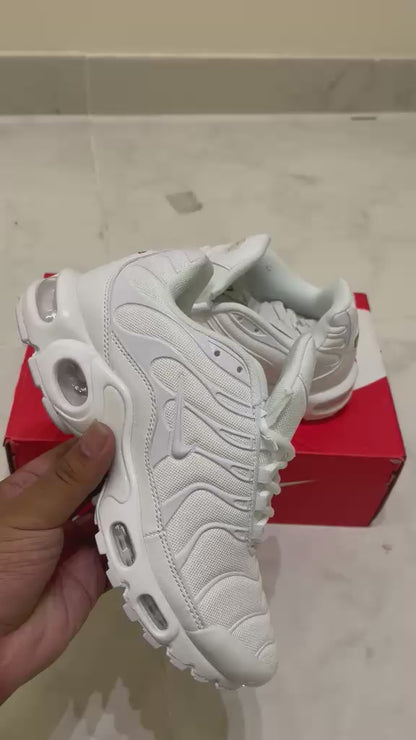 Nike Air Max Plus "Triple White"