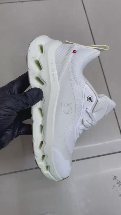 On Cloud Tilt " x LOEWE"