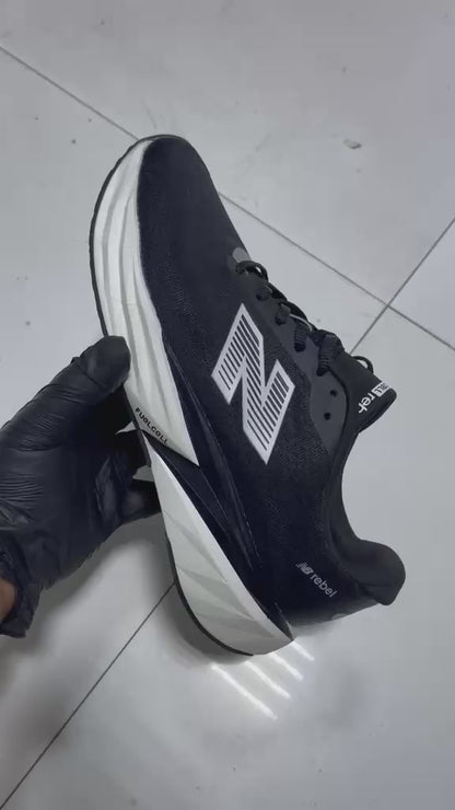 New Balance FuelCell Rebel v5 running shoes black mesh