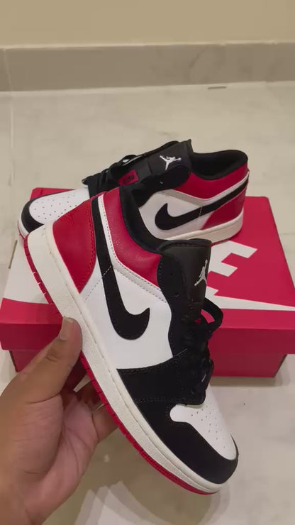 Air Jordan 1 Low "Black Toe"
