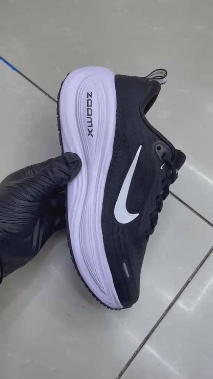 Nike Vomero Plus Buy "Black/White"