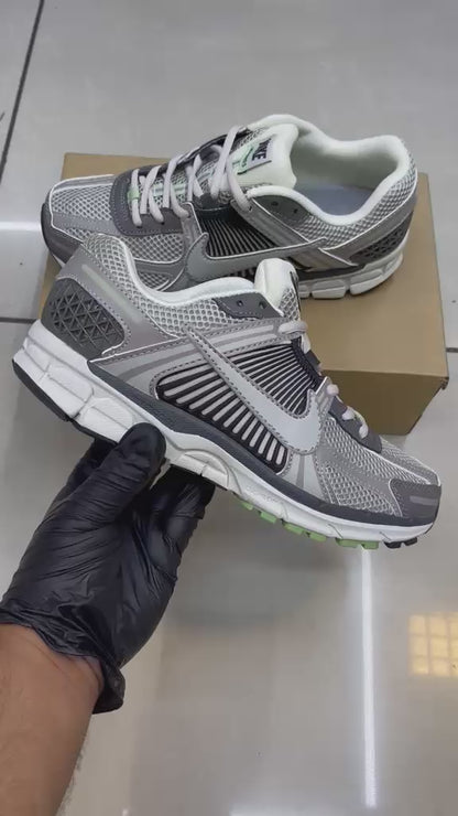 Nike Zoom Vomero 5 "Cobblestone"