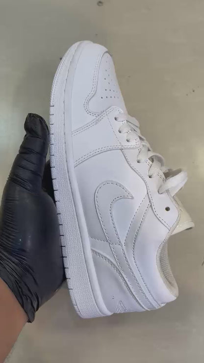 Air Jordan 1 Low "Triple White"